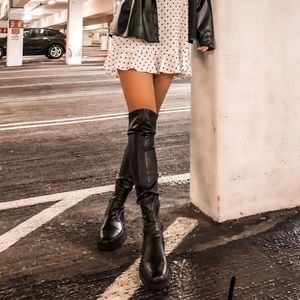🆕Zara🆕 Flat Thigh High Leather Boots
